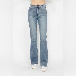 Judy Blue 32” INSEAM Tummy Control Back Embroidered Pocketed Bootcut Jeans